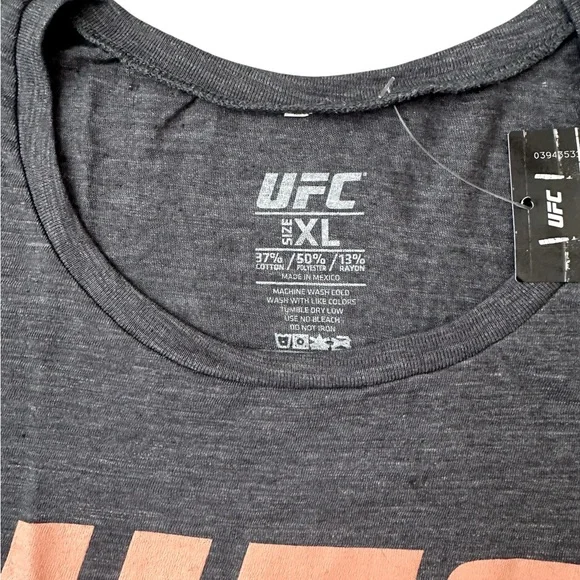 UFC Women’s Tank Top Gray Charcoal Heather Coral Pink Logo Size XL NWT $25 MSRP - Picture 2 of 7